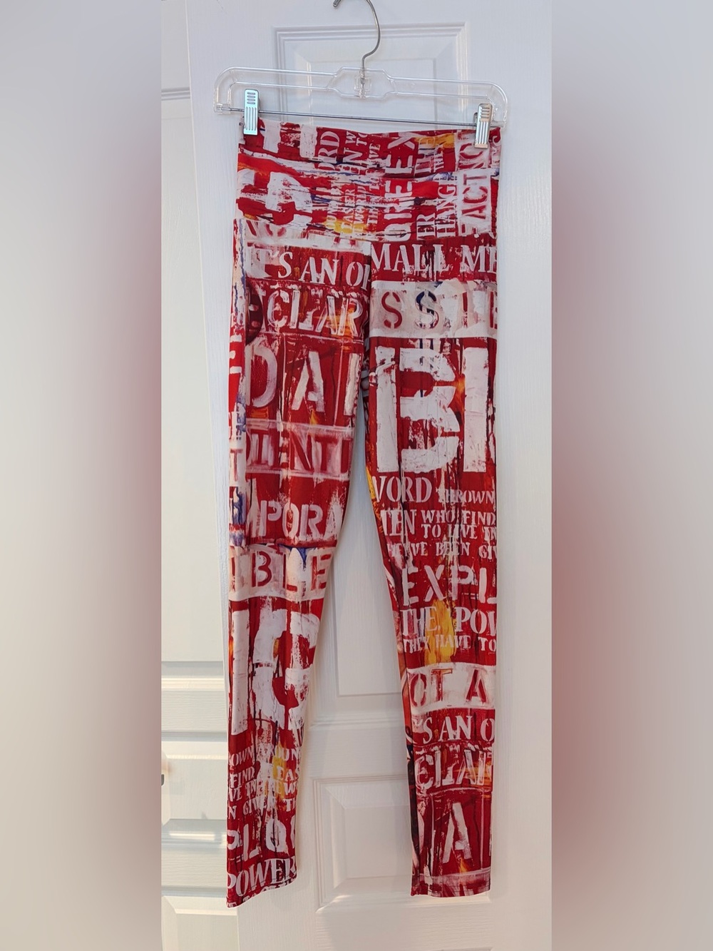 Women's Red Graphic Print Leggings/workout leggings